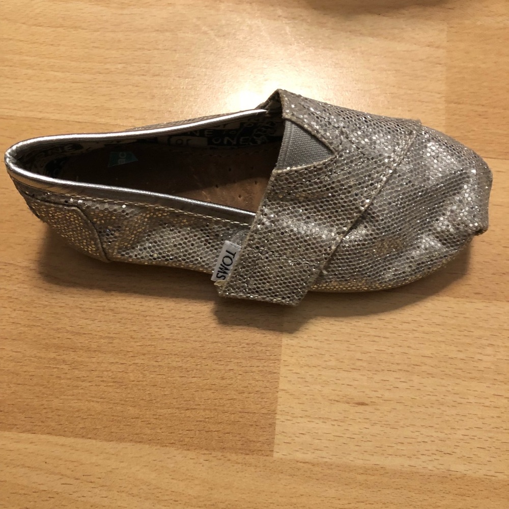 Toms toddler shoes